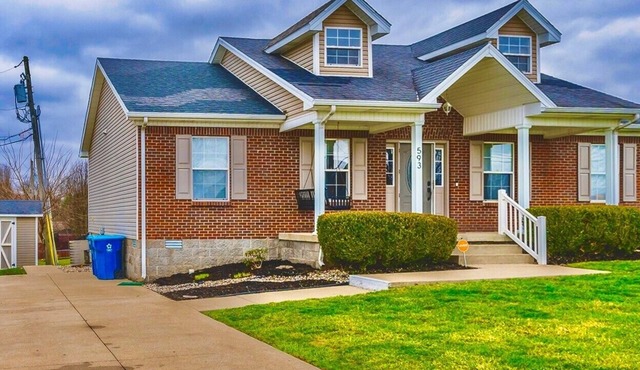 Bourbon Trail Hot Tub Dog-friendly 3BR 4 beds