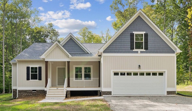 Brand Spankin' new 3-bedroom, pet friendly/fenced home in Lake Anna