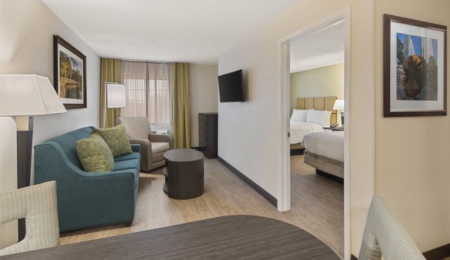 Candlewood Suites Charlotte - Arrowood by IHG