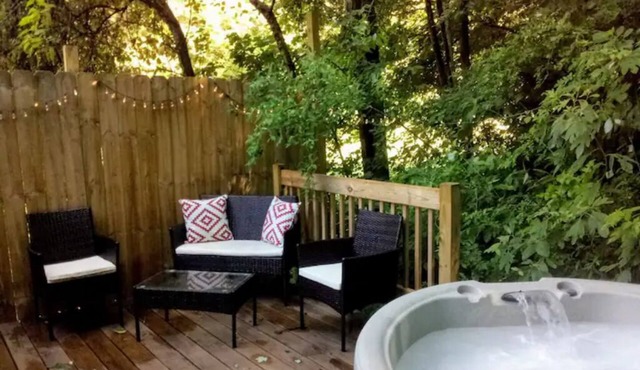 Cardinal Cottage - Child & Pet Friendly near the Hocking Hills & Lake Hope
