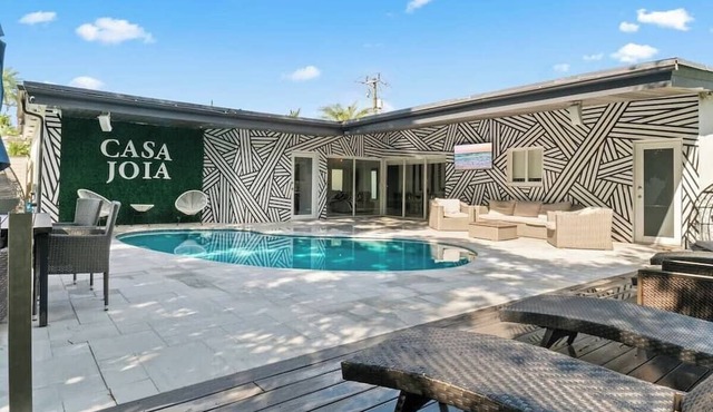 Casa joia | heated pool | near beach