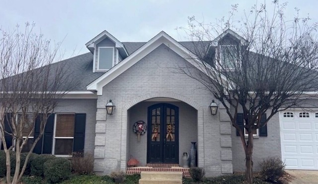 Charming 3-bedroom house, minutes from Ole Miss and the Oxford Square!