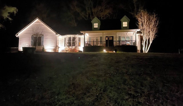 Charming 3 bedroom country home in the Irving College area near McMinnville TN.