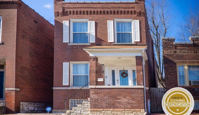 Charming 3BR Tower Grove Family Home ABODEbucks