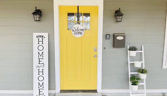 Charming 5 bedroom Home with huge parking near UM 2025 Summer Special is on!