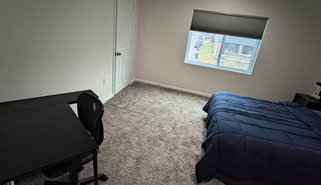 Charming B&B with WiFi, AC, and W/D in delightful Indianapolis