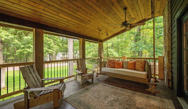 Charming Dog Friendly Cottage w/Modern Touches