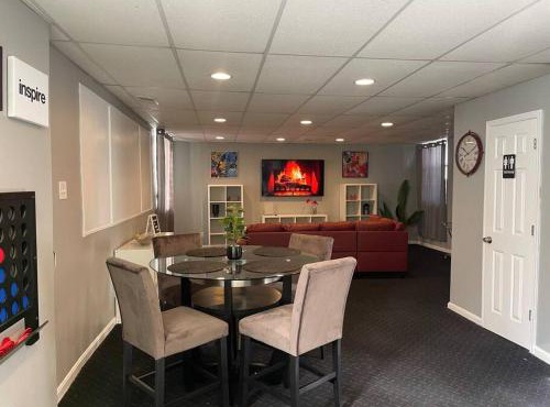 Charming Urban Retreat - Near UC, Med Centers, OTR