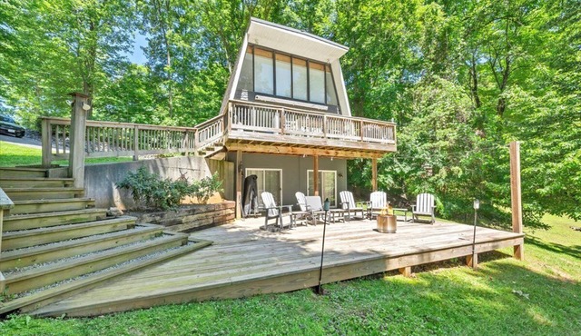 Chez At At - Lake Front & Private Dock