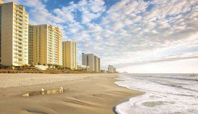 Coastal Family Getaway with Lazy Rivers & Deluxe 2BR Resort Comfort