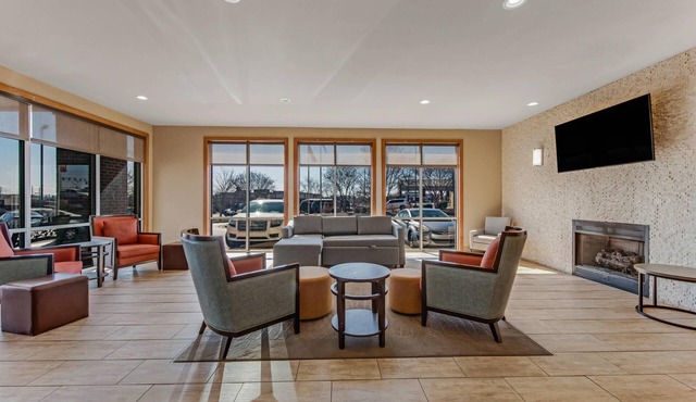 Comfort Suites Huntsville MidCity District at Research Park