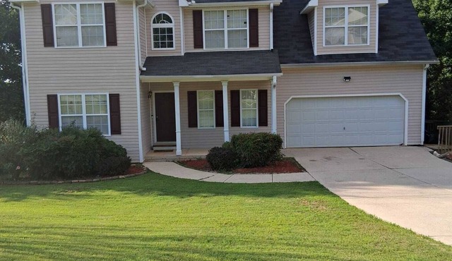 Comfortable 4-Bedroom Retreat Near Dallas & Hiram, Ideal for Long-Term Guests