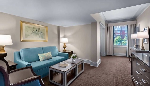 Contemporary Hotel in Central West End district! 2 Convenient Spaces Parking!