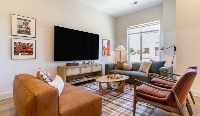 Conway 104 - AvantStay | Private Balcony in the Heart of Downtown Nashville