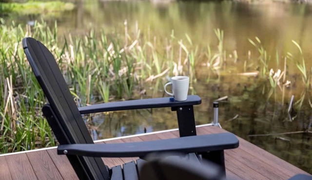 Cottage · Private Lake + Dock · Walk to Town