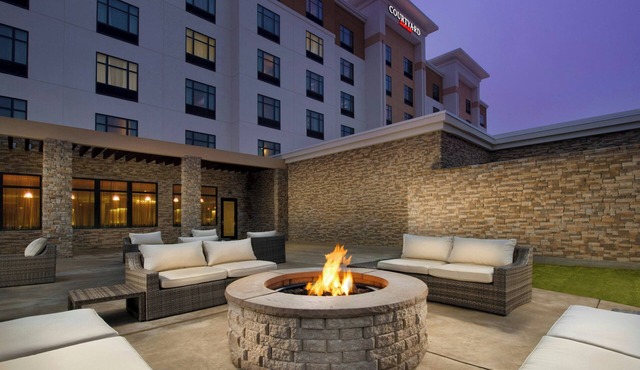 Courtyard by Marriott Dallas DFW Airport North/Grapevine