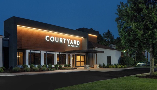 Courtyard by Marriott Memphis East/Park Avenue