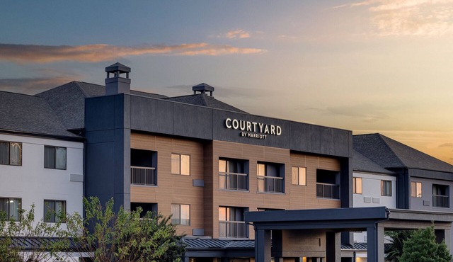 Courtyard by Marriott Shreveport Airport