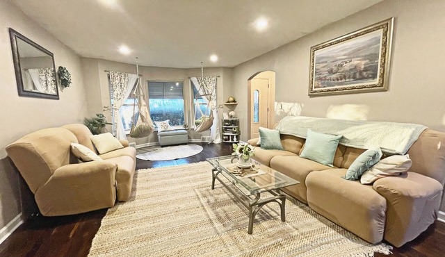 Cozy Dayton Cottage