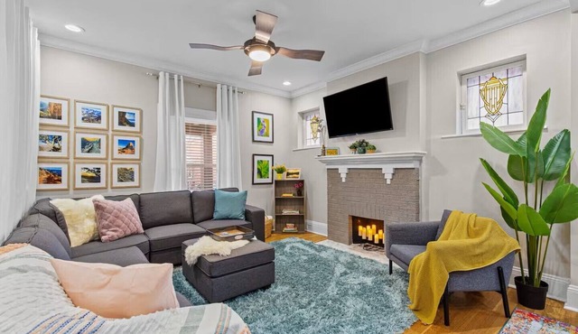 Cozy, Family-Friendly Retreat by Forest Park & Zoo