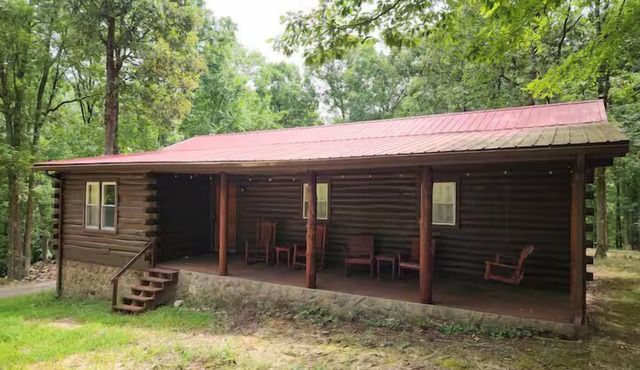 Cozy Log Cabin Retreat