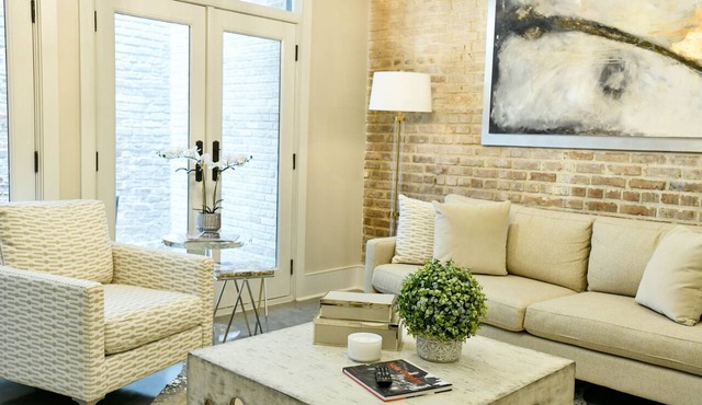 Cozy Modern NOLA Condo + Private Patio: Walk to CBD Hotspots & French Quarter