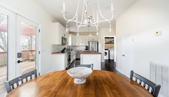 Cozy Remodeled House with Views | Prime Location by RedAwning