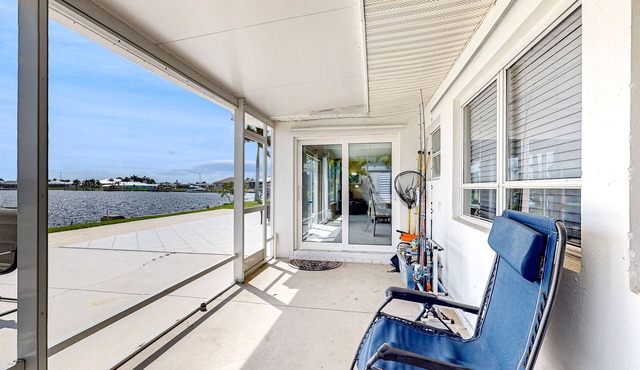 Dog-friendly, lakefront home with amazing views, private dock & 2 kayaks