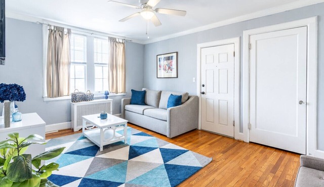 Downtown Condo 2021 Renovated Bathroom 1BR/1BA