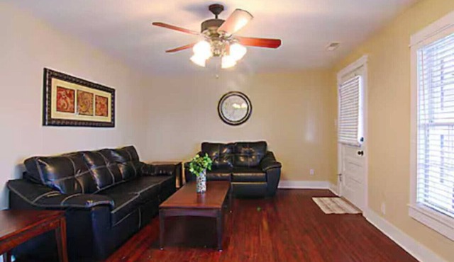 Downtown Florence Condo|Pet Friendly N/Attraction