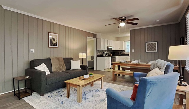 Easy Access&Close to Speedway-Capital City Delight