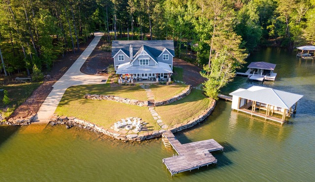 Easy Street by Lake Martin Vibe