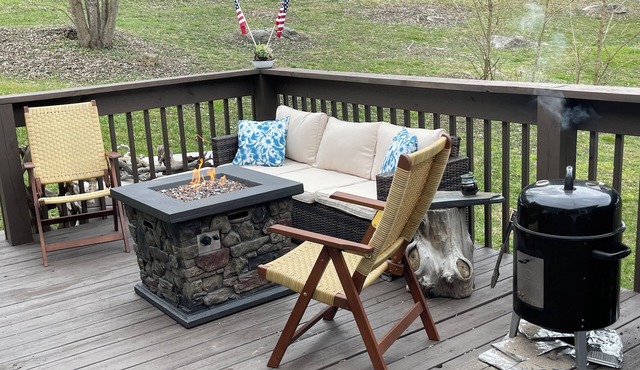 Elizabethton Studio - Perfect for Fishing, kayaking, hiking and skiing vacations