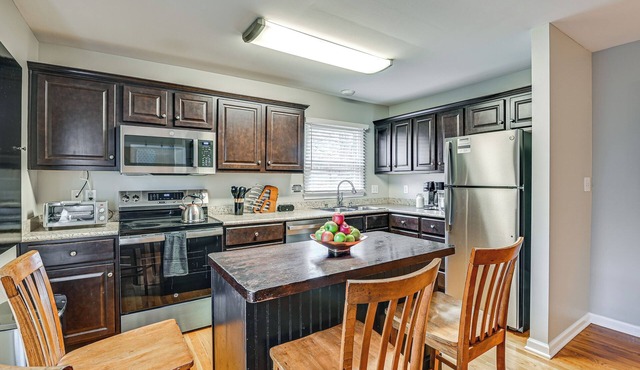 Elkhorn Edge Rental: Horse Country, 10 Mi to KHP