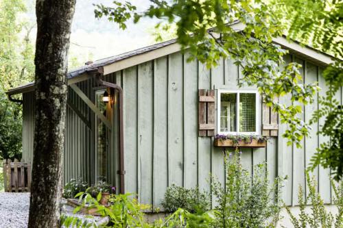 Enchanted Escape Romantic Mountain Cottage Near Boone