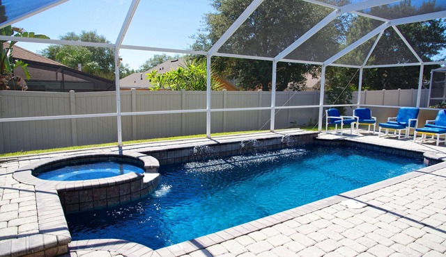 Executive Disney Pool/Hot Tub Villa with Outdoor Kitchen