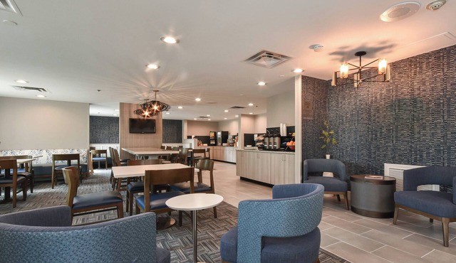 Fairfield Inn by Marriott Arrowood