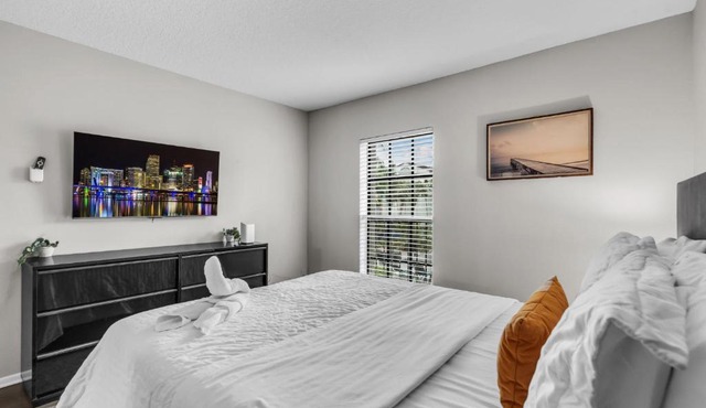 Family Friendly 2 Bed in Fort Lauderdale
