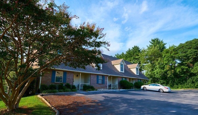 Fountain Brook Townhouse