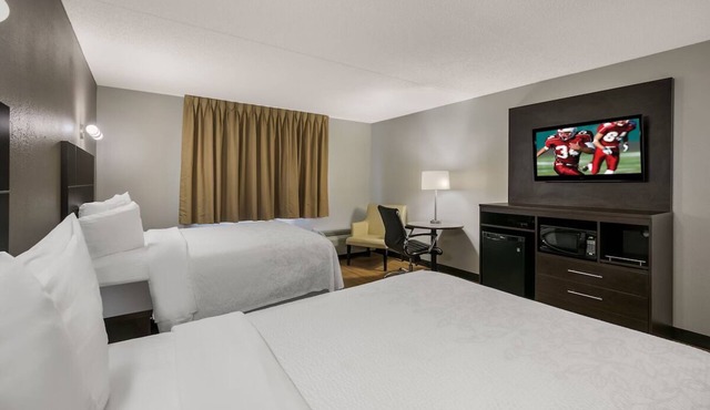 Four Convenient Rooms w/Access to Interstate 40 | Complimentary Breakfast