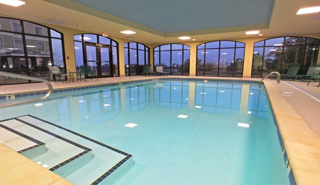 Free Breakfast. Pool. Gym. Great for Business Travelers.