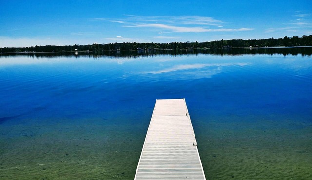 Freshly updated cottage, perfect for your next family vacation