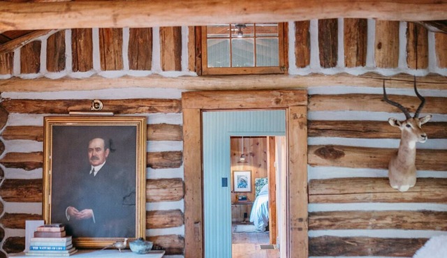 Gilmer Lodge - secluded original log cabin, minutes from town!
