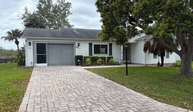 Gorgeous 2-bedroom house with AC in charming The Villages