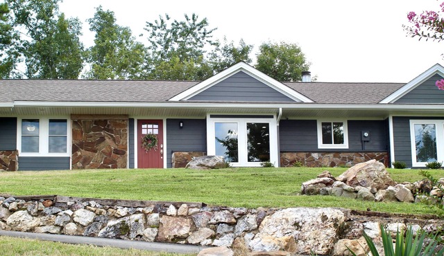 Gorgeous Mountain View, 6 Private acres, Close to Downtown!