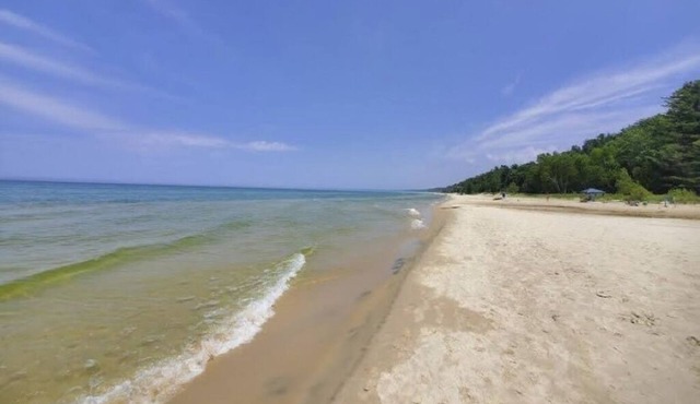 Great Lake Haven between Pentwater and Silver Lake