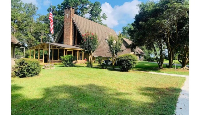 Great little apt. Safe charming quiet place