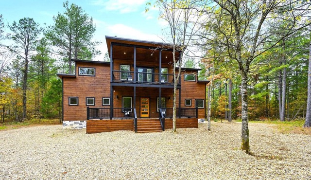 Greyhawk Pines|Sleeps16|HotTub|Arcade|Shuffleboard