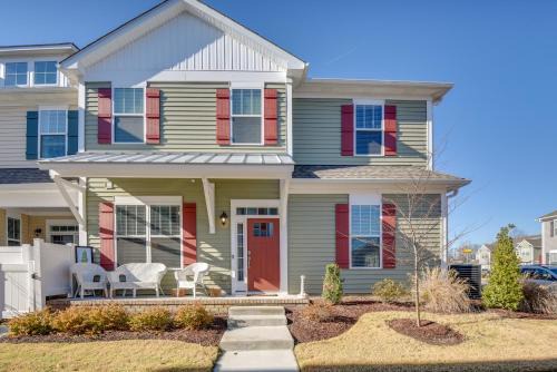 Hampton Condo: By Convention Center & Coliseum!