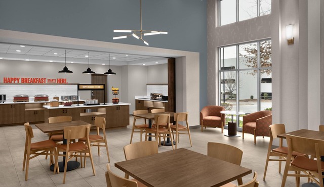 Hampton Inn & Suites Charlotte/Ballantyne